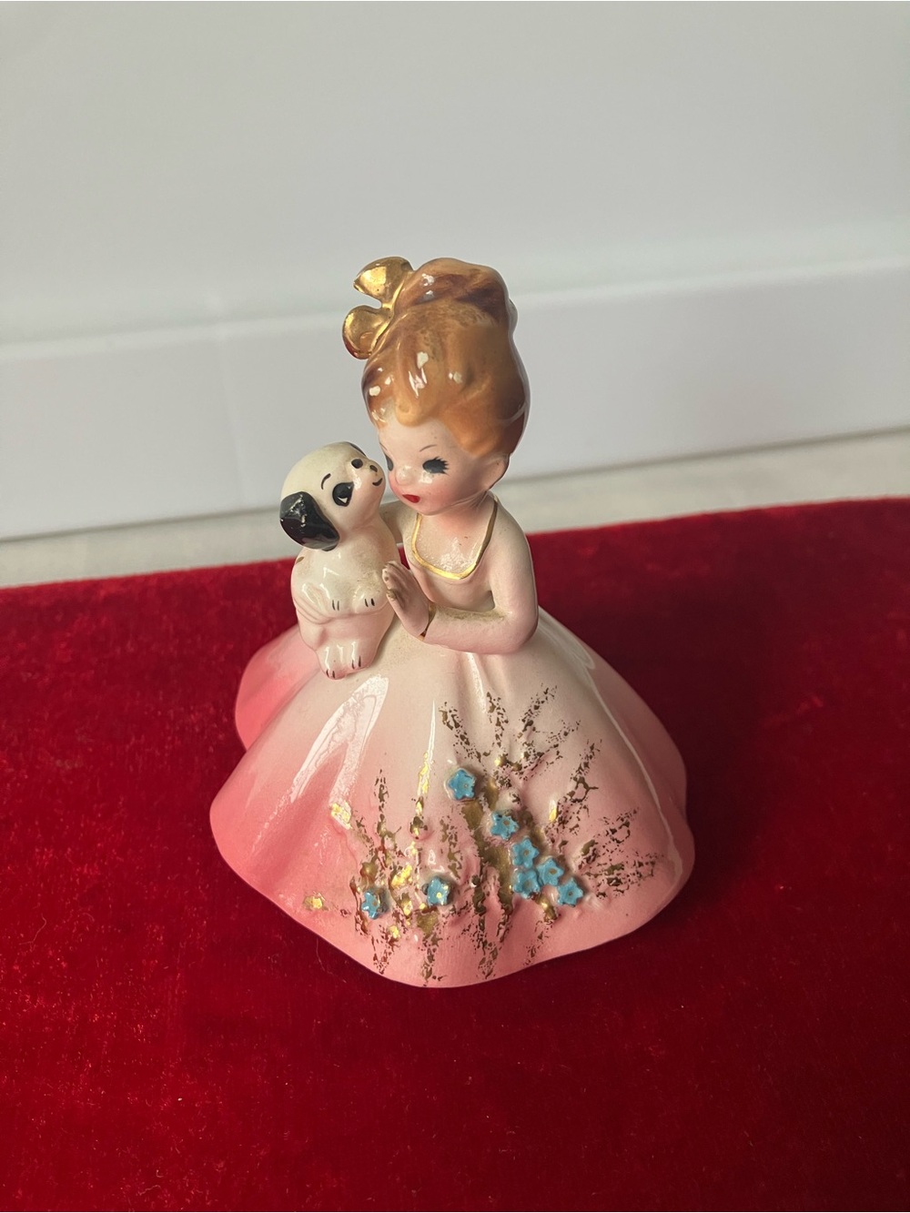 Vintage Josef Originals “PUPPY LOVE” Favorite Sayings Series Figurine AS IS